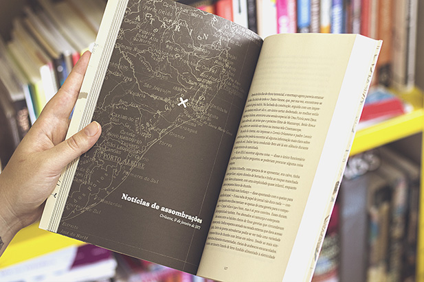 Livro Tesouros e Maldições.